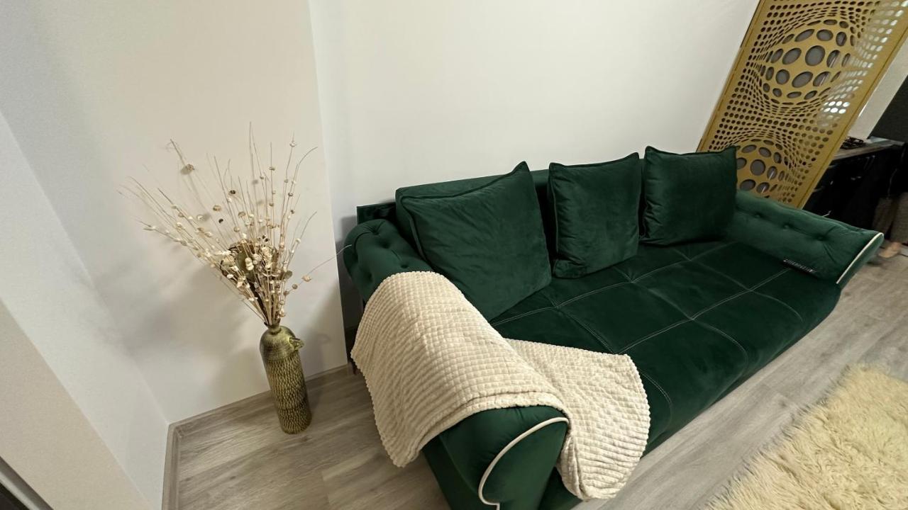 Apartamento Apartament Lux Bacovia 2 Bacău Exterior foto