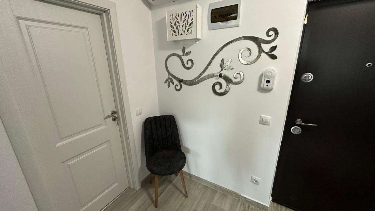 Apartamento Apartament Lux Bacovia 2 Bacău Exterior foto